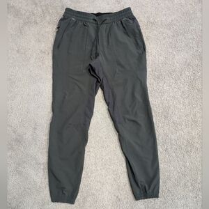 Lululemon License to Train Jogger Elastic Waist Gym Men’s Sz Small Gray Athletic